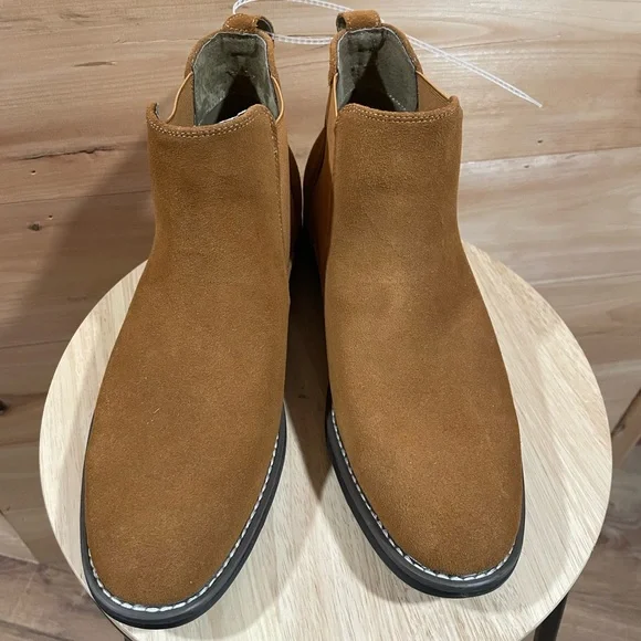 NWOT Bruno Marc Brown Suede Chelsea Boots Size 8 - Picture 7 of 7